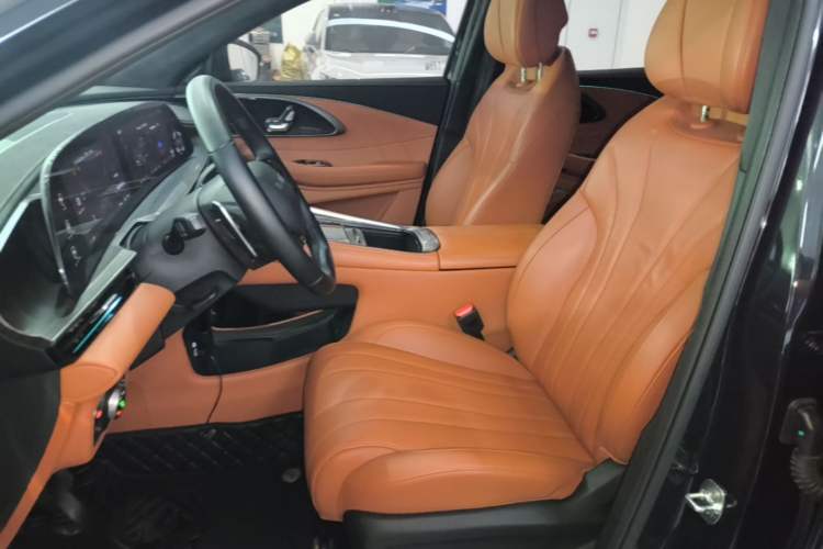Used EXEED Lingyun 2025 400T Four-Wheel Drive Star Prestige Edition Left Front Seat