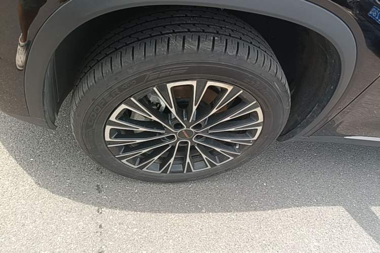 Used EXEED Lingyun 2025 300T Two-Wheel Drive Starry Edition Left Front Wheel Hub