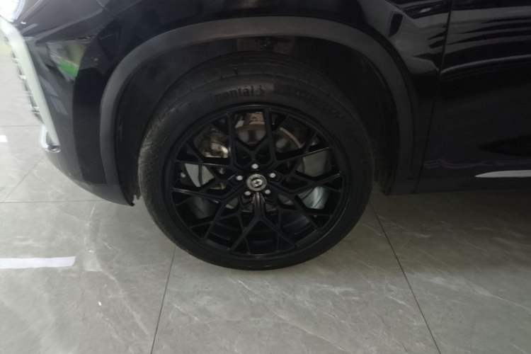 Used EXEED Lingyun 2025 400T Four-Wheel Drive Star Prestige Edition Left Front Wheel Hub