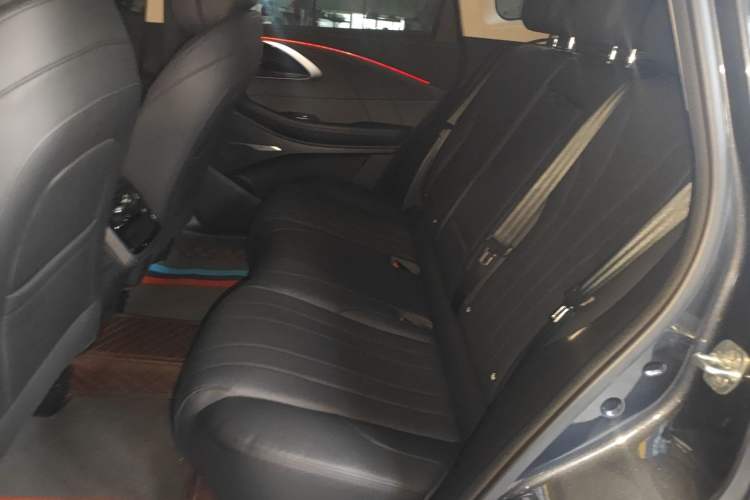 Used EXEED Lingyun 2025 300T Two-Wheel Drive Starry Edition Left Rear Seat