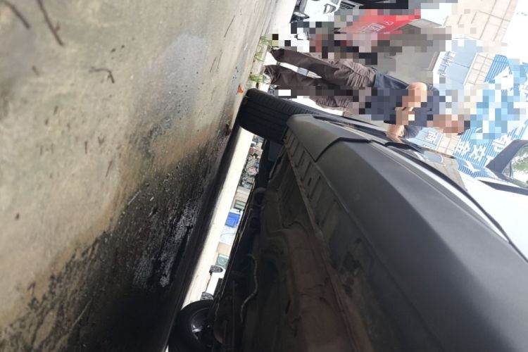 Used EXEED Lingyun 2025 300T Two-Wheel Drive Starry Edition Left Side Sill