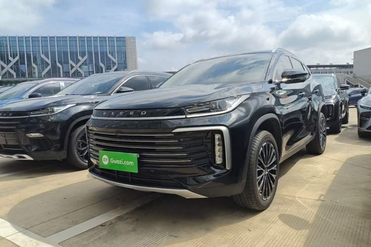 Used EXEED Lingyun 2025 300T Two-Wheel Drive Starry Edition Guazi used car, China used car export, Used car for sale, Used  cars, Cheapest cars for sale