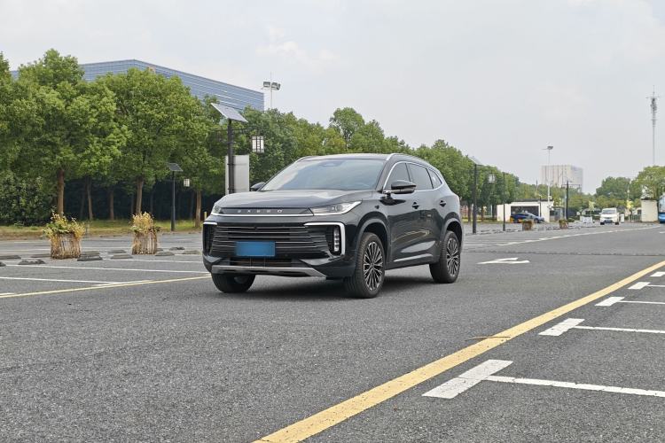 EXEED Lingyun 2025 300T Two-Wheel-Drive King's Edition