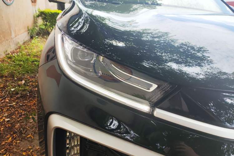 Used EXEED Lingyun 2025 300T Two-Wheel Drive Starry Edition Right Front Headlight
