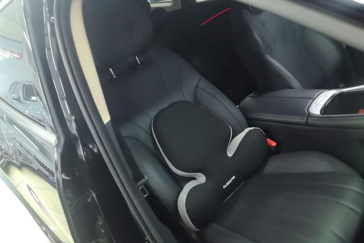 Used EXEED Lingyun 2025 300T Two-Wheel Drive Starry Edition Right Front Seat