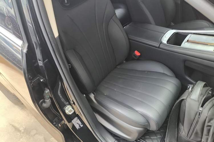 Used EXEED Lingyun 2025 300T Two-Wheel Drive Starry Edition Right Front Seat