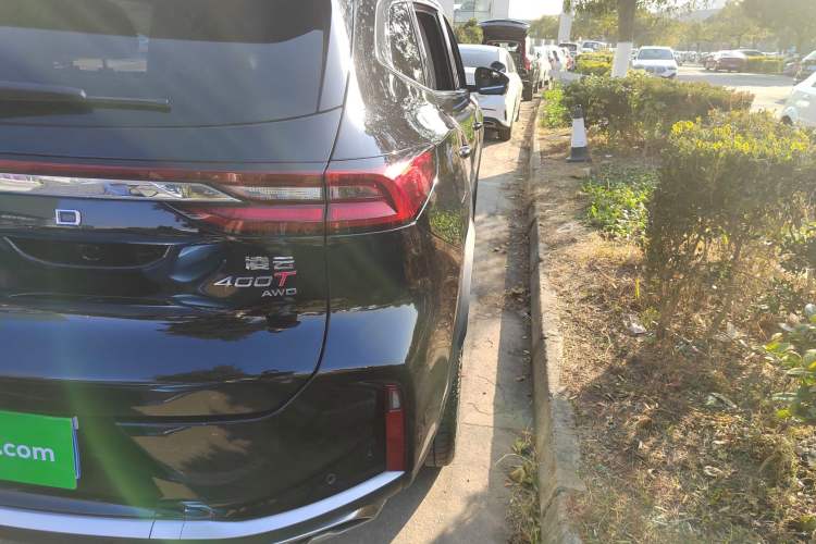 Used EXEED Lingyun 2025 400T Four-Wheel-Drive International Version Right Rear Taillight