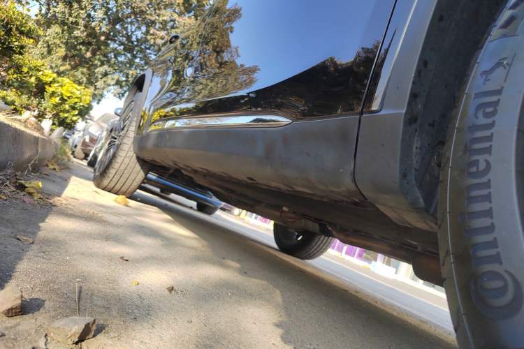 Used EXEED Lingyun 2025 400T Four-Wheel-Drive International Version Right Side Sill
