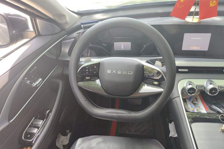 Used EXEED Lingyun 2025 300T Two-Wheel Drive Starry Edition Steering Wheel