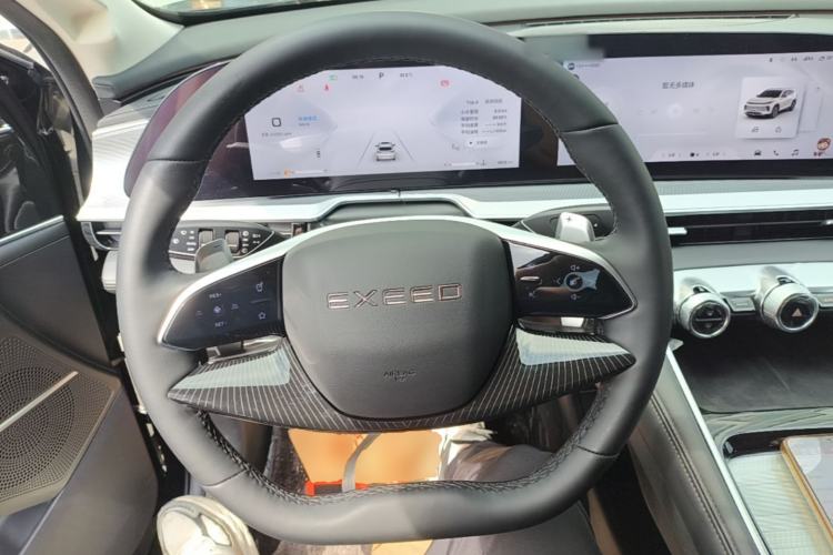 Used EXEED Lingyun 2025 300T Two-Wheel Drive Starry Edition Steering Wheel