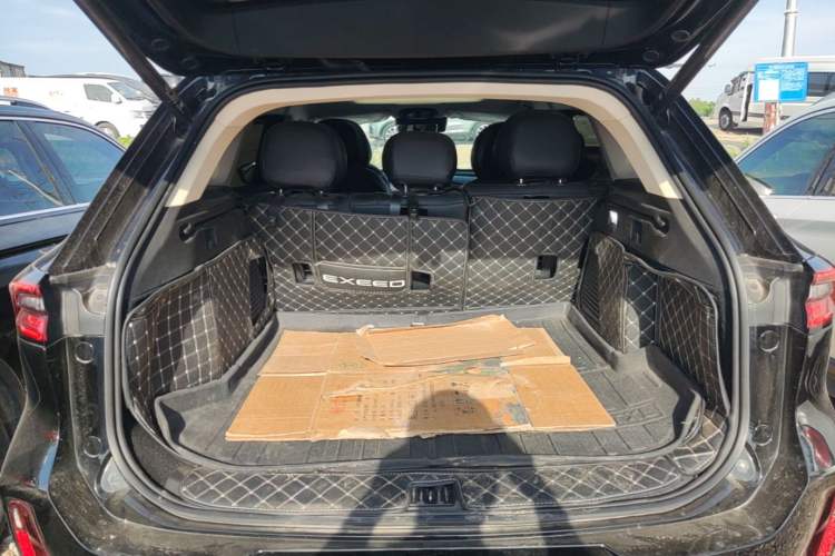 Used EXEED Lingyun 2025 300T Two-Wheel Drive Starry Edition Trunk