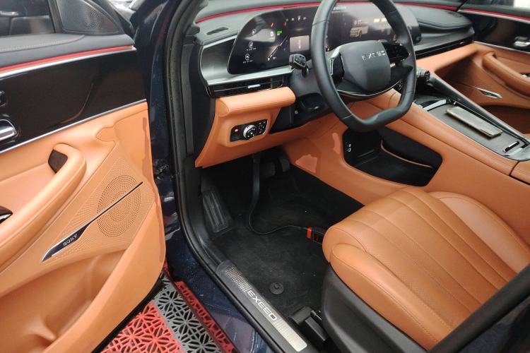 Used EXEED Lingyun 2025 300T Two-Wheel Drive Starry Edition Driver Seat