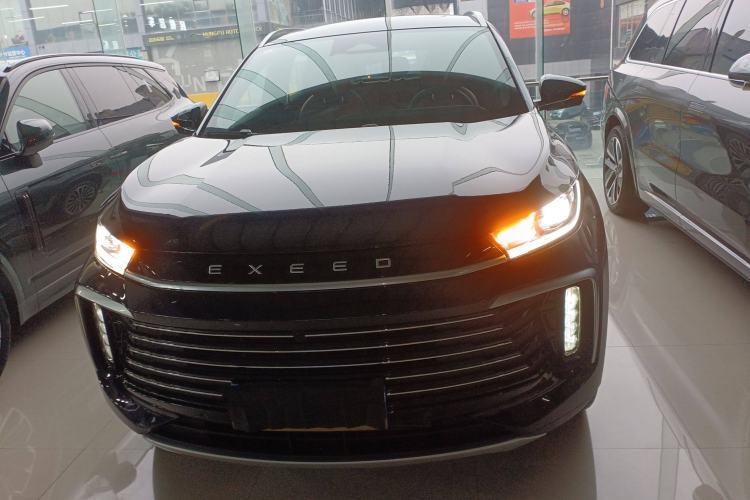 Used EXEED Lingyun 2025 300T Two-Wheel Drive Starry Edition Front