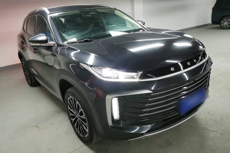 Used EXEED Lingyun 2025 300T Two-Wheel Drive Starry Edition Front Right 45 Deg