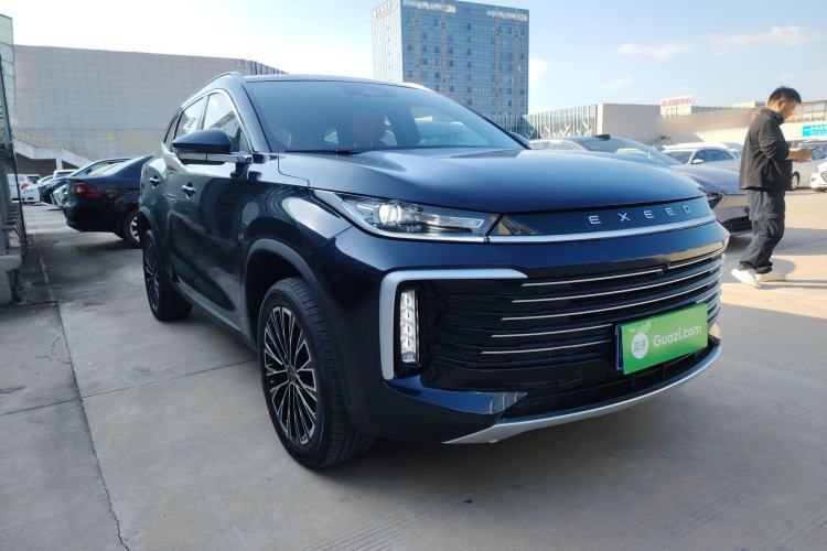 Used EXEED Lingyun 2025 300T Two-Wheel Drive Starry Edition Front Right 45 Deg