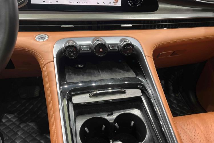 Used EXEED Lingyun 2025 300T Two-Wheel Drive Starry Edition Interior 7