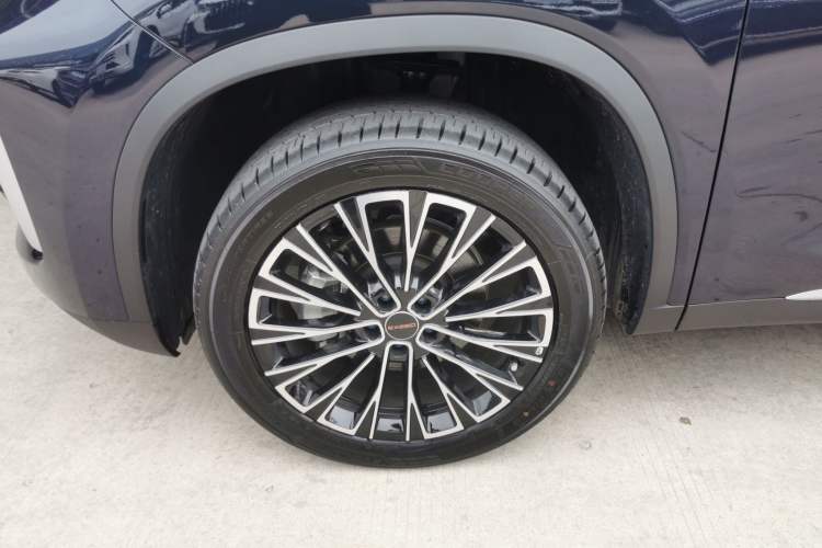 Used EXEED Lingyun 2025 300T Two-Wheel Drive Starry Edition Left Front Wheel Hub