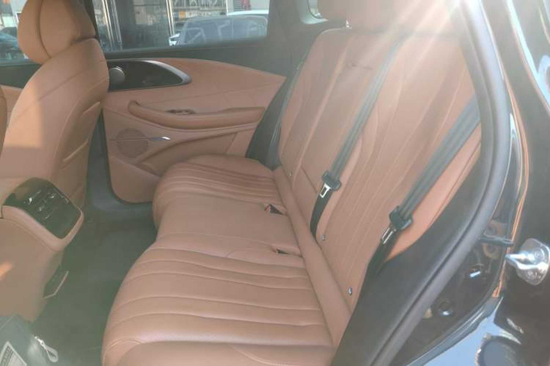 Used EXEED Lingyun 2025 300T Two-Wheel Drive Starry Edition Left Rear Seat