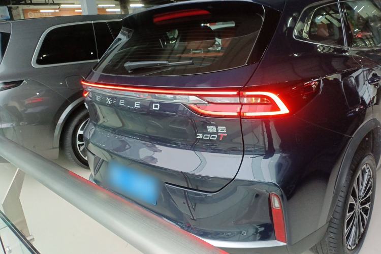 Used EXEED Lingyun 2025 300T Two-Wheel Drive Starry Edition Rear