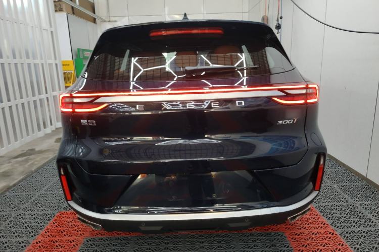 Used EXEED Lingyun 2025 300T Two-Wheel Drive Starry Edition Rear