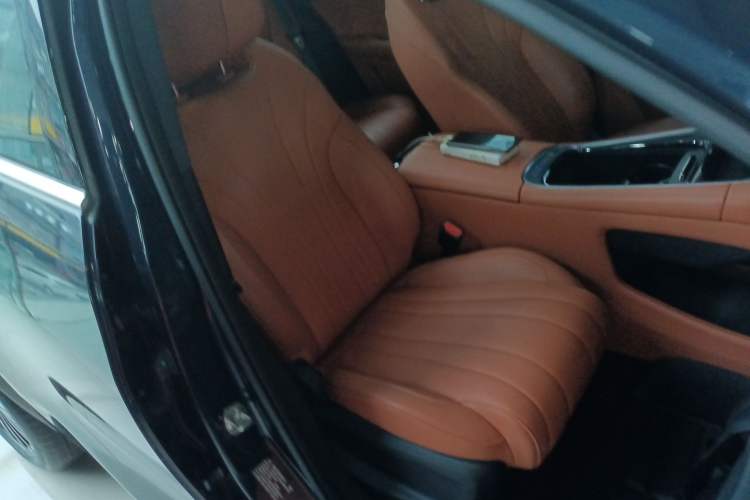 Used EXEED Lingyun 2025 300T Two-Wheel Drive Starry Edition Right Front Seat
