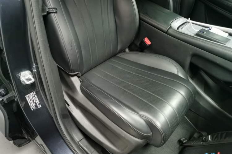 Used EXEED Lingyun 2025 300T Two-Wheel Drive Starry Edition Right Front Seat