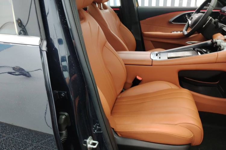 Used EXEED Lingyun 2025 300T Two-Wheel Drive Starry Edition Right Front Seat