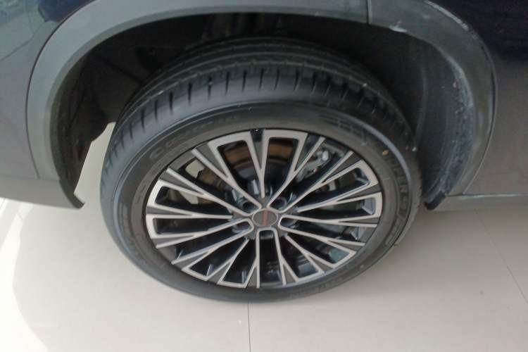 Used EXEED Lingyun 2025 300T Two-Wheel Drive Starry Edition Right Rear Wheel Hub