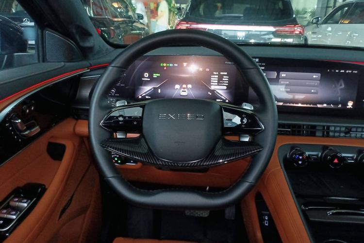 Used EXEED Lingyun 2025 300T Two-Wheel Drive Starry Edition Steering Wheel