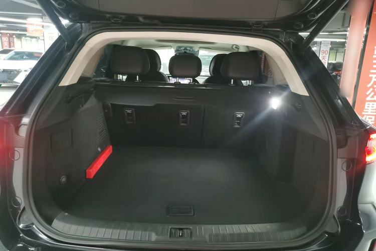 Used EXEED Lingyun 2025 300T Two-Wheel Drive Starry Edition Trunk
