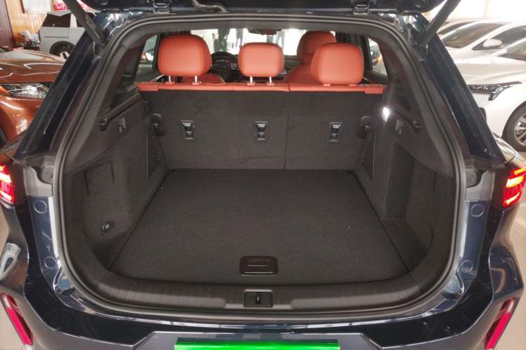 Used EXEED Lingyun 2025 300T Two-Wheel Drive Starry Edition Trunk