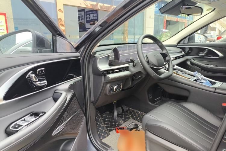 Used EXEED Lingyun 2025 300T Two-Wheel Drive Starry Edition Driver Seat