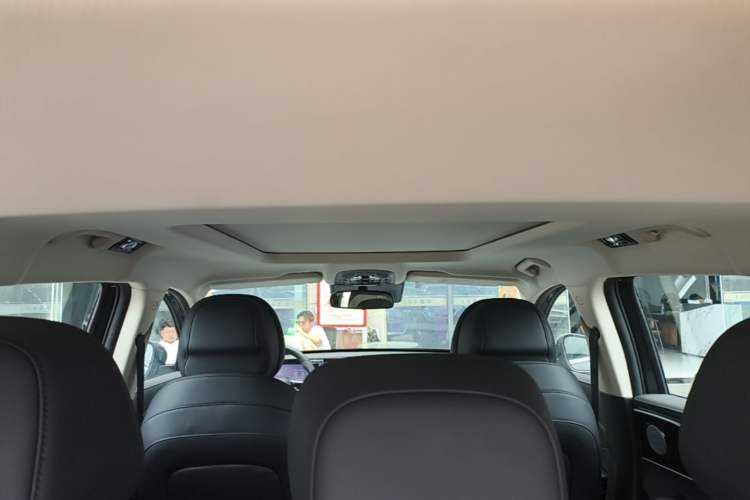 Used EXEED Lingyun 2025 300T Two-Wheel Drive Starry Edition Headliner