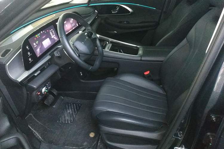 Used EXEED Lingyun 2025 300T Two-Wheel Drive Starry Edition Left Front Seat