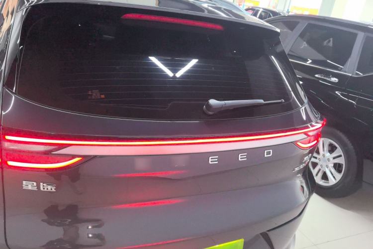 Used EXEED Lingyun 2025 300T Two-Wheel Drive Starry Edition Rear