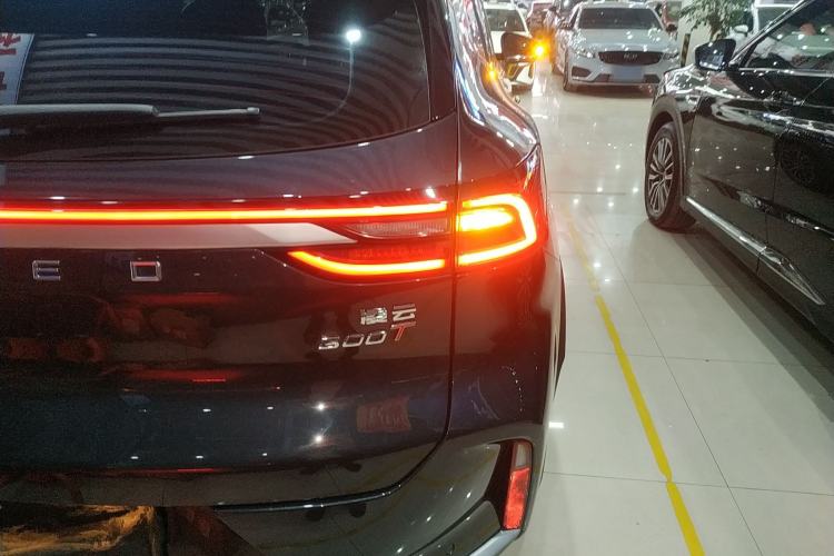 Used EXEED Lingyun 2025 300T Two-Wheel Drive Starry Edition Right Rear Taillight
