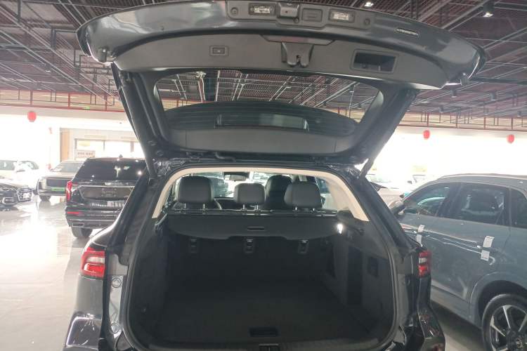 Used EXEED Lingyun 2025 300T Two-Wheel Drive Starry Edition Trunk
