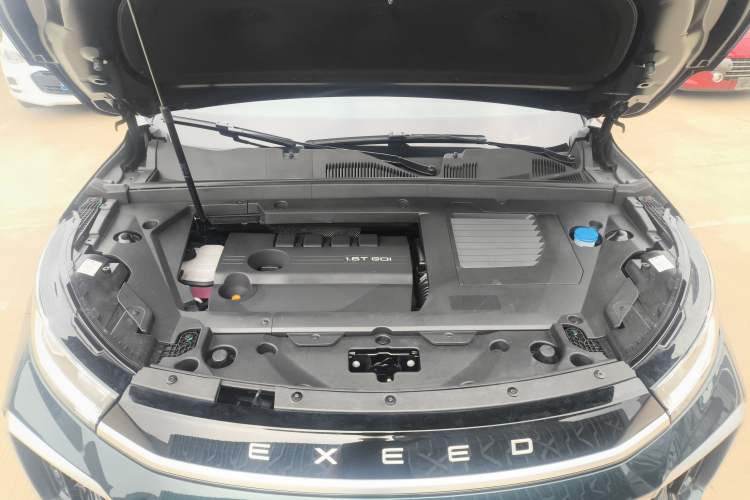 Used EXEED Lingyun 2025 300T Two-Wheel Drive Starry Edition Engine Bay