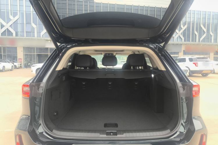 Used EXEED Lingyun 2025 300T Two-Wheel Drive Starry Edition Trunk