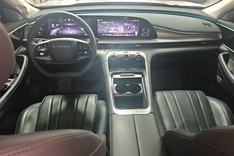 Used EXEED Lingyun 2025 300T Two-Wheel Drive Starry Edition Center Console