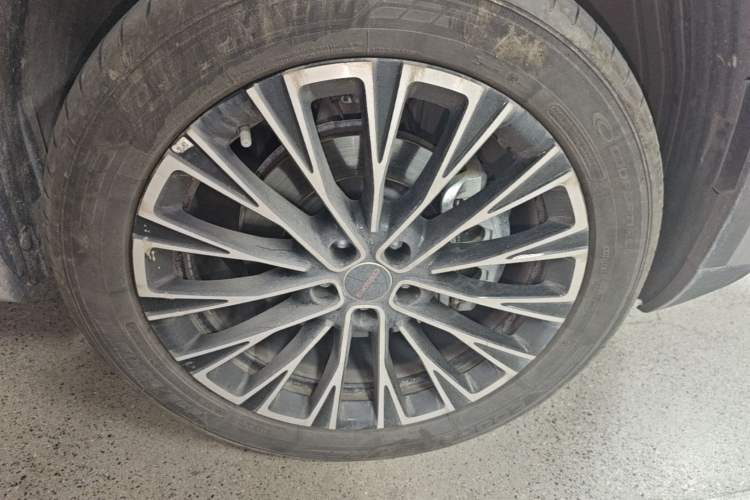Used EXEED Lingyun 2025 300T Two-Wheel Drive Starry Edition Right Rear Wheel Hub