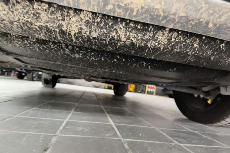 Used EXEED Lingyun 2025 300T Two-Wheel Drive Starry Edition Chassis Front