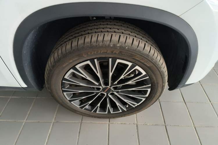 Used EXEED Lingyun 2025 300T Two-Wheel Drive Starry Edition Right Front Wheel Hub