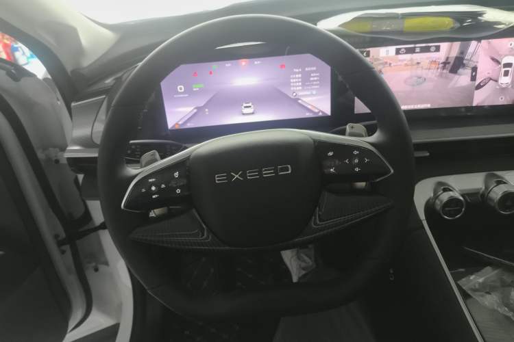 Used EXEED Lingyun 2025 300T Two-Wheel Drive Starry Edition Steering Wheel