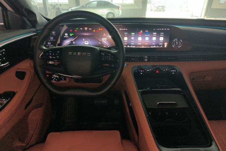 Used EXEED Lingyun 2025 300T Two-Wheel Drive Starry Edition Steering Wheel
