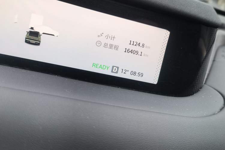 Used EXEED Star Era ES 2024 Max Long-Range Version Odometer Close Up