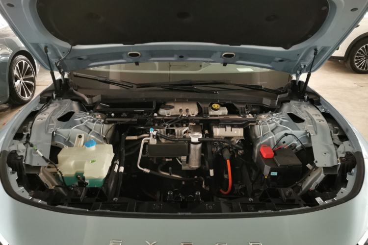 Used EXEED Star Era ES 2024 Max Long-Range Version Engine Bay