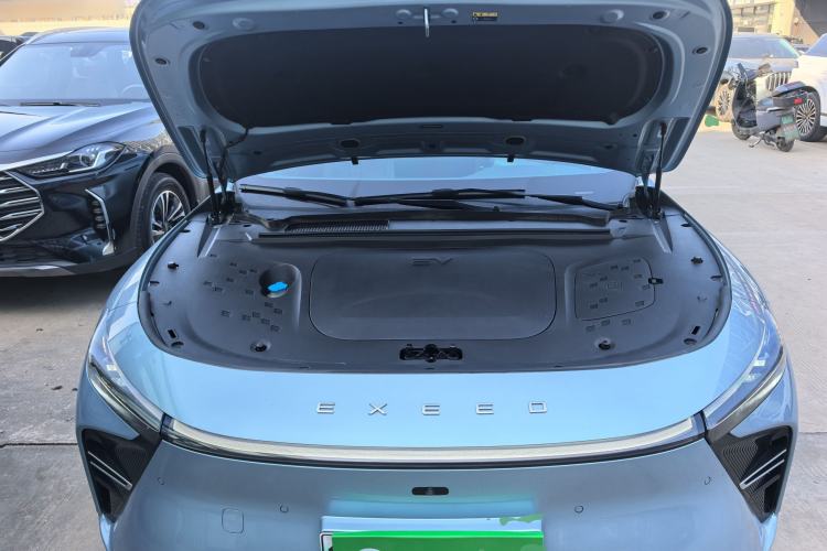 Used EXEED Star Era ES 2024 Max Long-Range Version Engine Bay