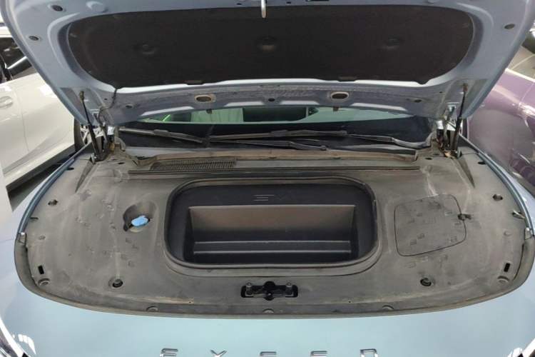 Used EXEED Star Era ES 2024 Max Long-Range Version Engine Bay