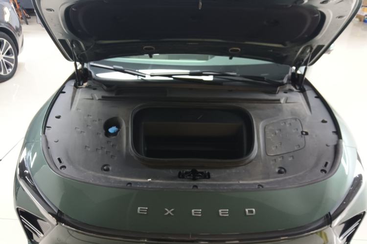 Used EXEED Star Era ES 2024 Max Long-Range Version Engine Bay